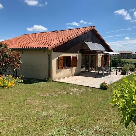 Convivial En Ardeche Verte Hébergement de vacances *